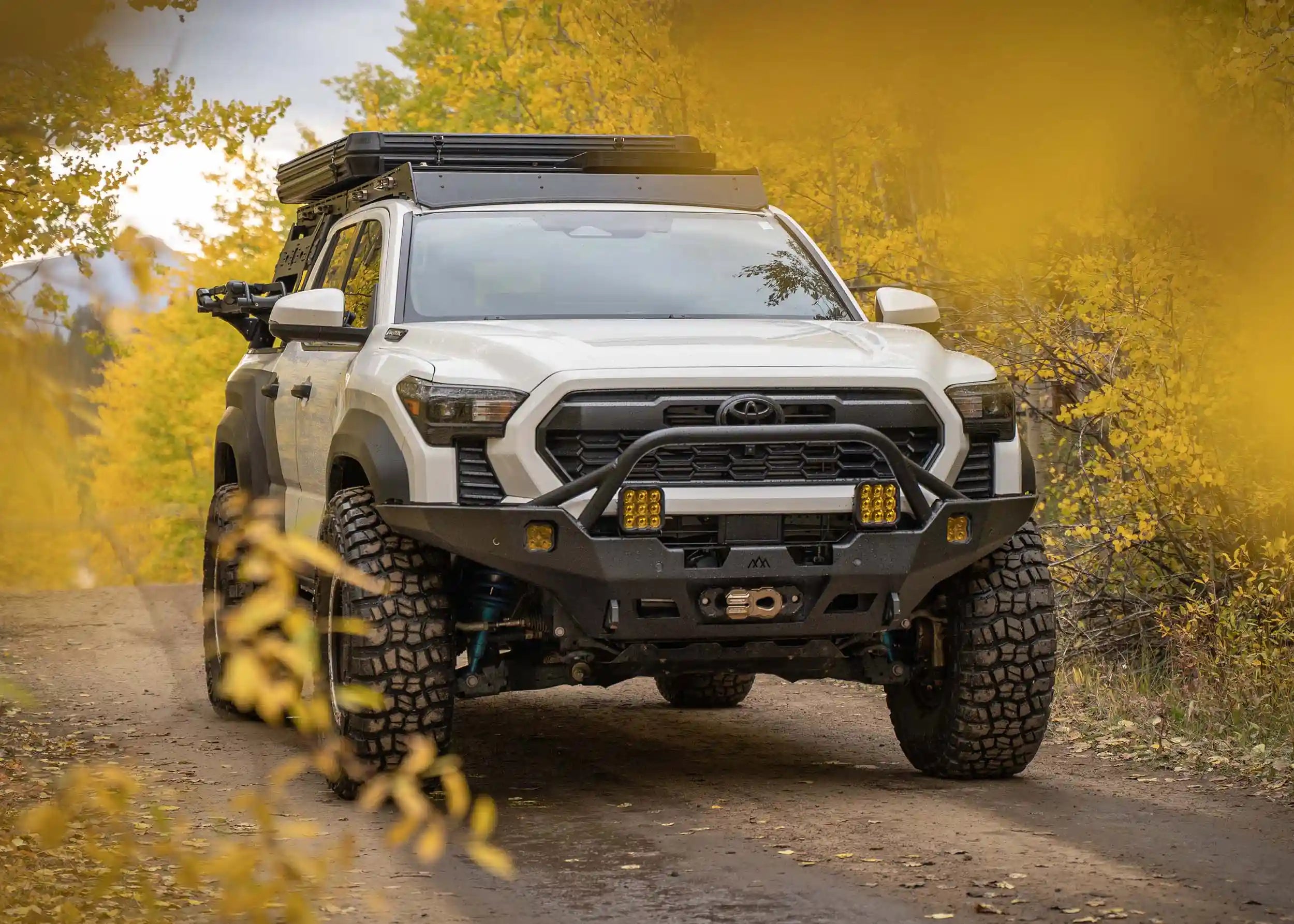 Hi-Lite Overland Toyota Tacoma Front Bumper 4th Gen (2024-2026) [Prerunner Bull Bar]